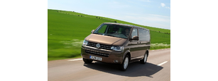 Volkswagen Multivan kisbusz Volkswagen Multivan kisbusz bérlés